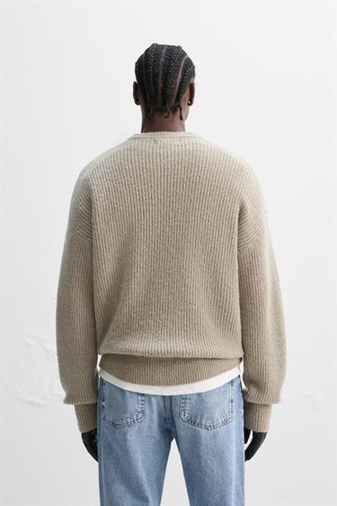 TEXTURED SWEATER - LIMITED EDITION - CITRIC 