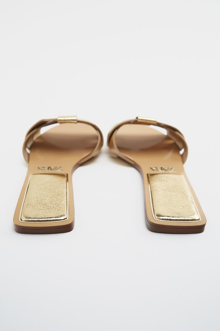 METALLIC LEATHER CROSS-STRAP SANDALS - CITRIC 